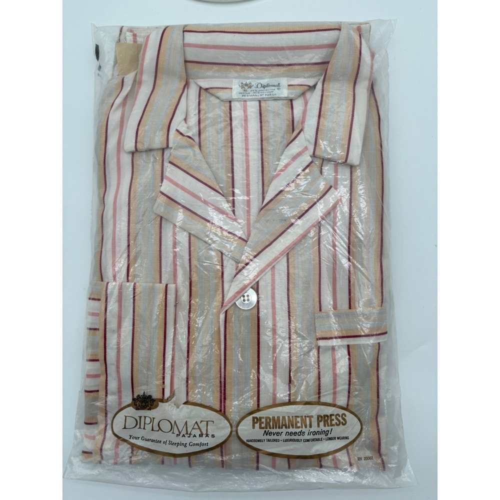 Vintage Diplomat Pajama Mens Size B Medium Striped Permanent Press NIP Deadstock
